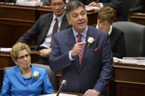 IPhoto of Premier Kathleen Wynne and Minister of Finance Charles Sousa